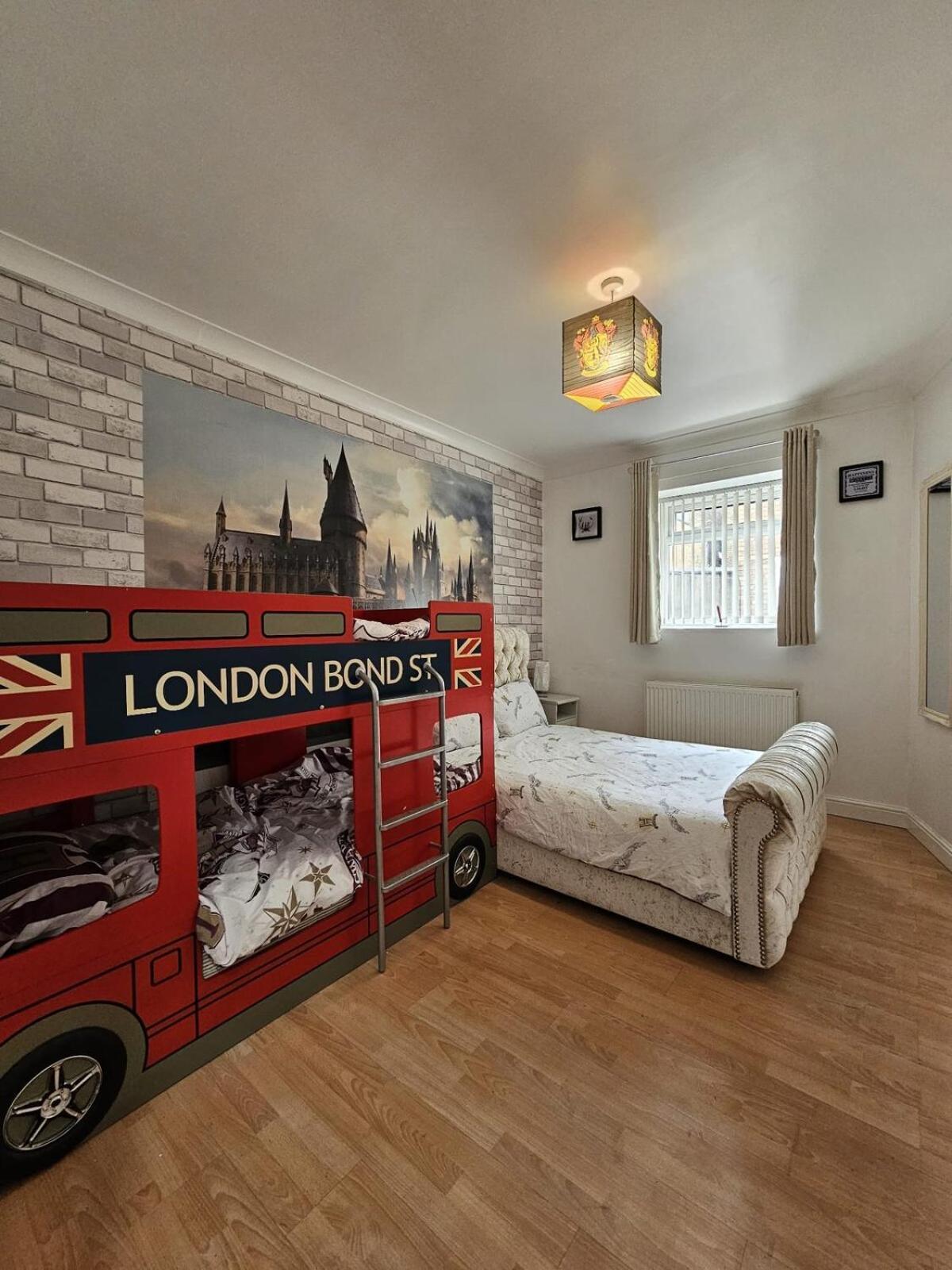 Patronas Place Apartment *